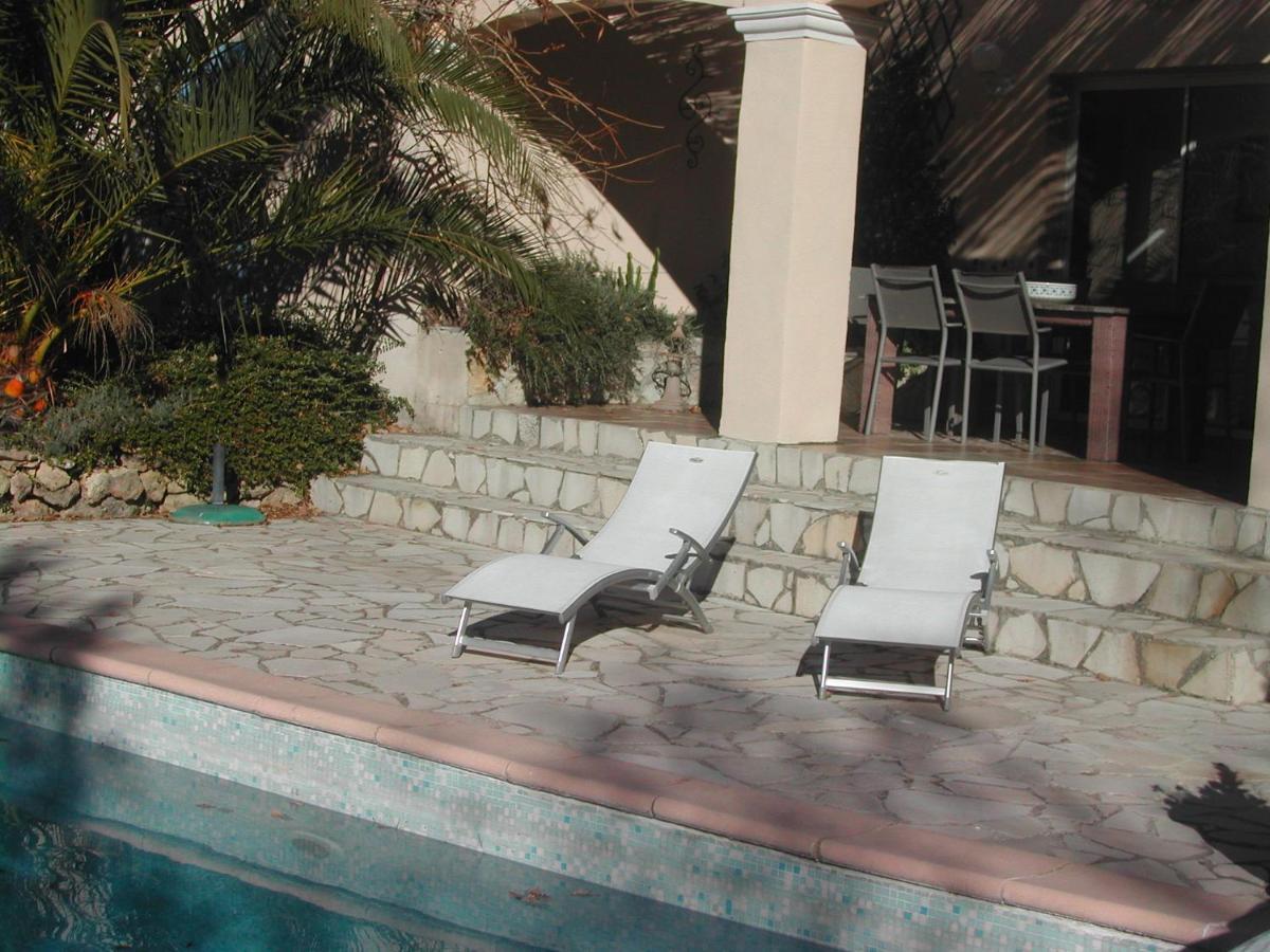 Le Patio Tourtour Exterior foto